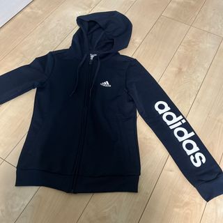 アディダス(adidas)のadidas パーカー(パーカー)