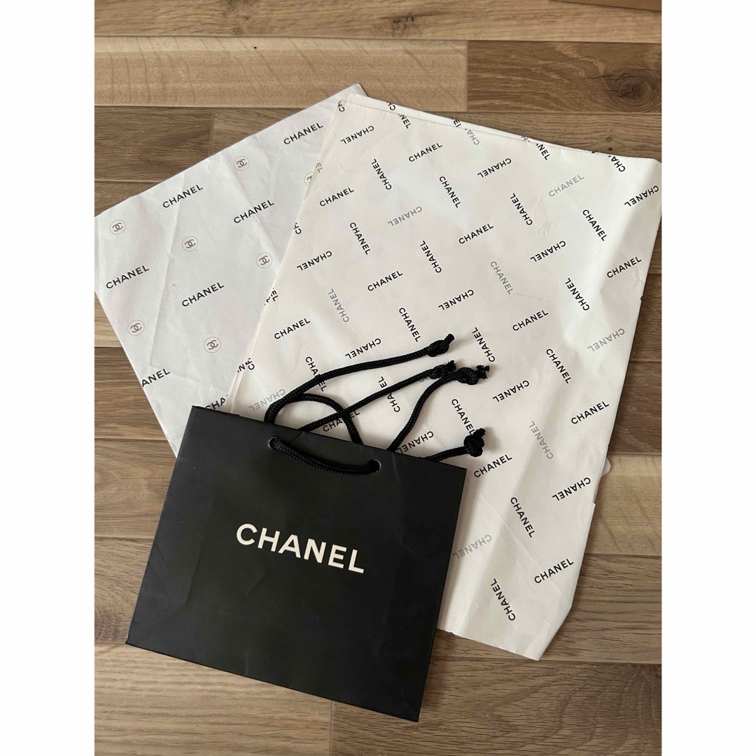 CHANEL(シャネル)のCHANEL シャネル ショップバッグ 紙袋 レディースのバッグ(ショップ袋)の商品写真