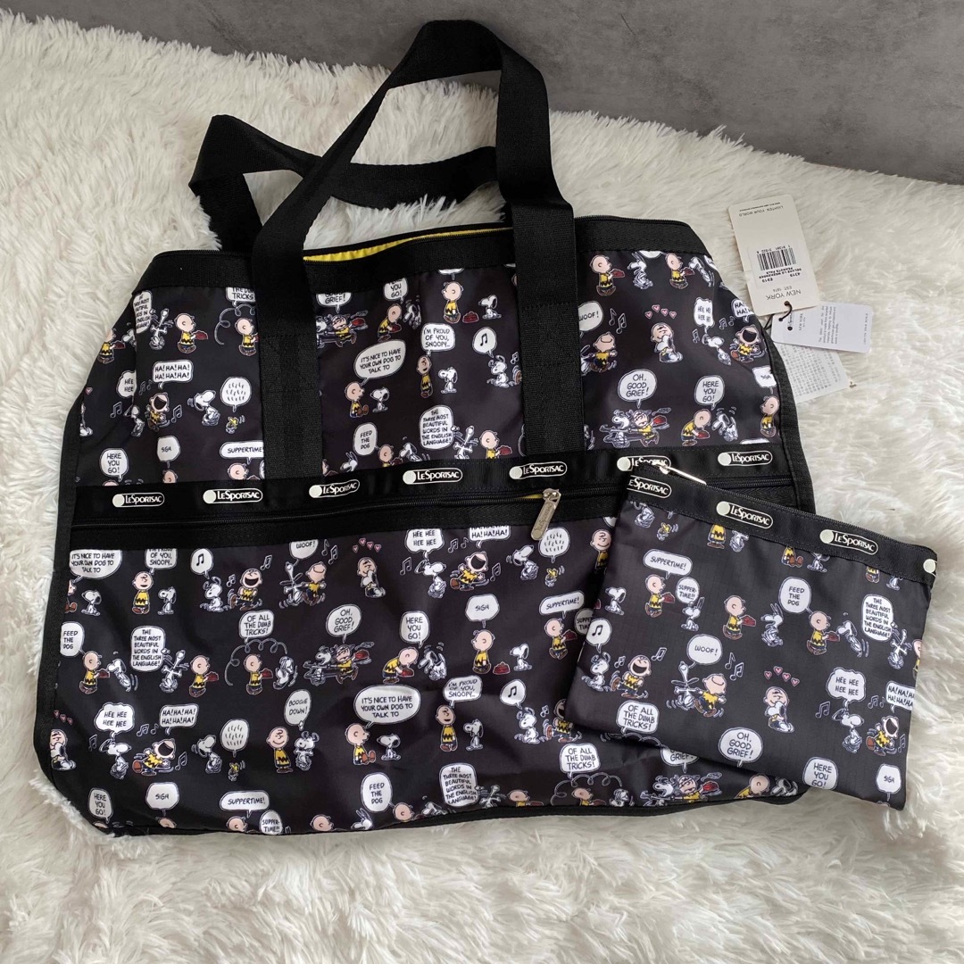 LeSportsac(レスポートサック)の[新品] レスポートサック　スヌーピー　ボストンバッグ　ポーチ付き　BLACK  レディースのバッグ(ボストンバッグ)の商品写真