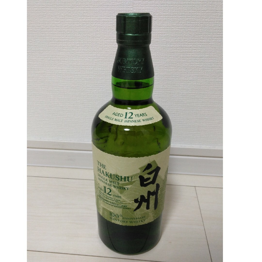 サントリー(サントリー)の白州12年700ml　100周年記念ボトル 食品/飲料/酒の酒(ウイスキー)の商品写真