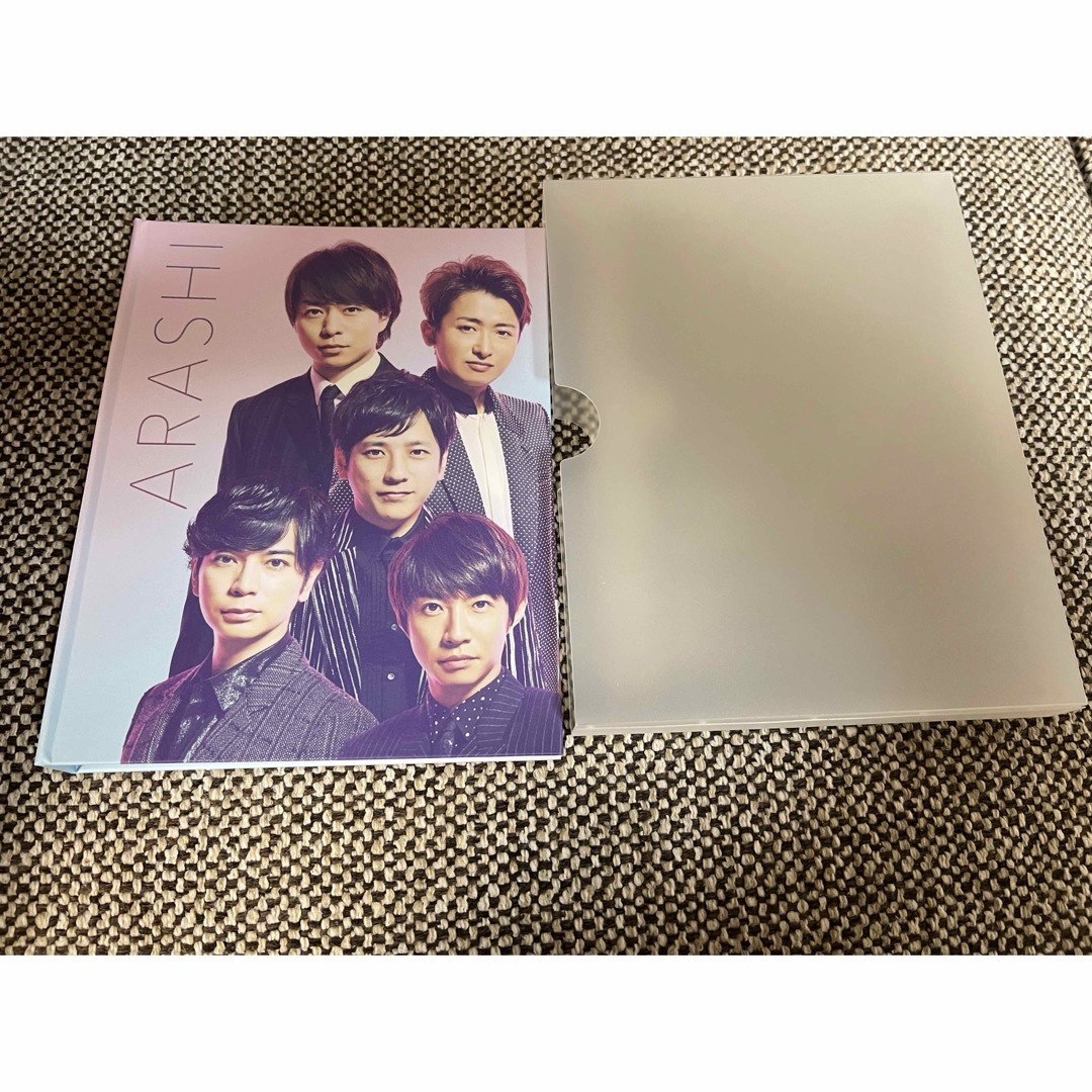 嵐(アラシ)の嵐　フォトアルバム エンタメ/ホビーのタレントグッズ(アイドルグッズ)の商品写真