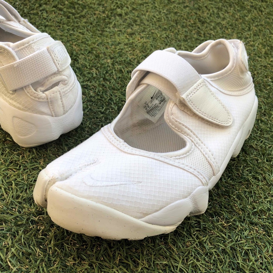 NIKE - 美品24 NIKE AIR RIFT ナイキ エアリフト HW531の通販 by NIKE - 美品24 NIKE AIR RIFT ナイキ エアリフト HW531の通販 by