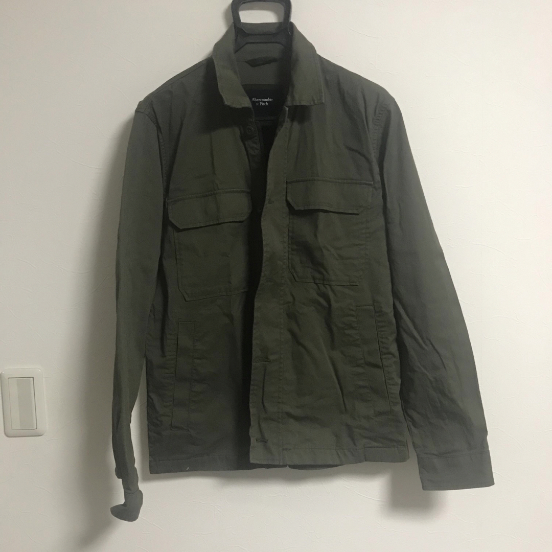 Abercrombie&Fitch(アバクロンビーアンドフィッチ)のAbercrombie＆Fitch ミリタリージャケットOlive Green メンズのジャケット/アウター(ミリタリージャケット)の商品写真