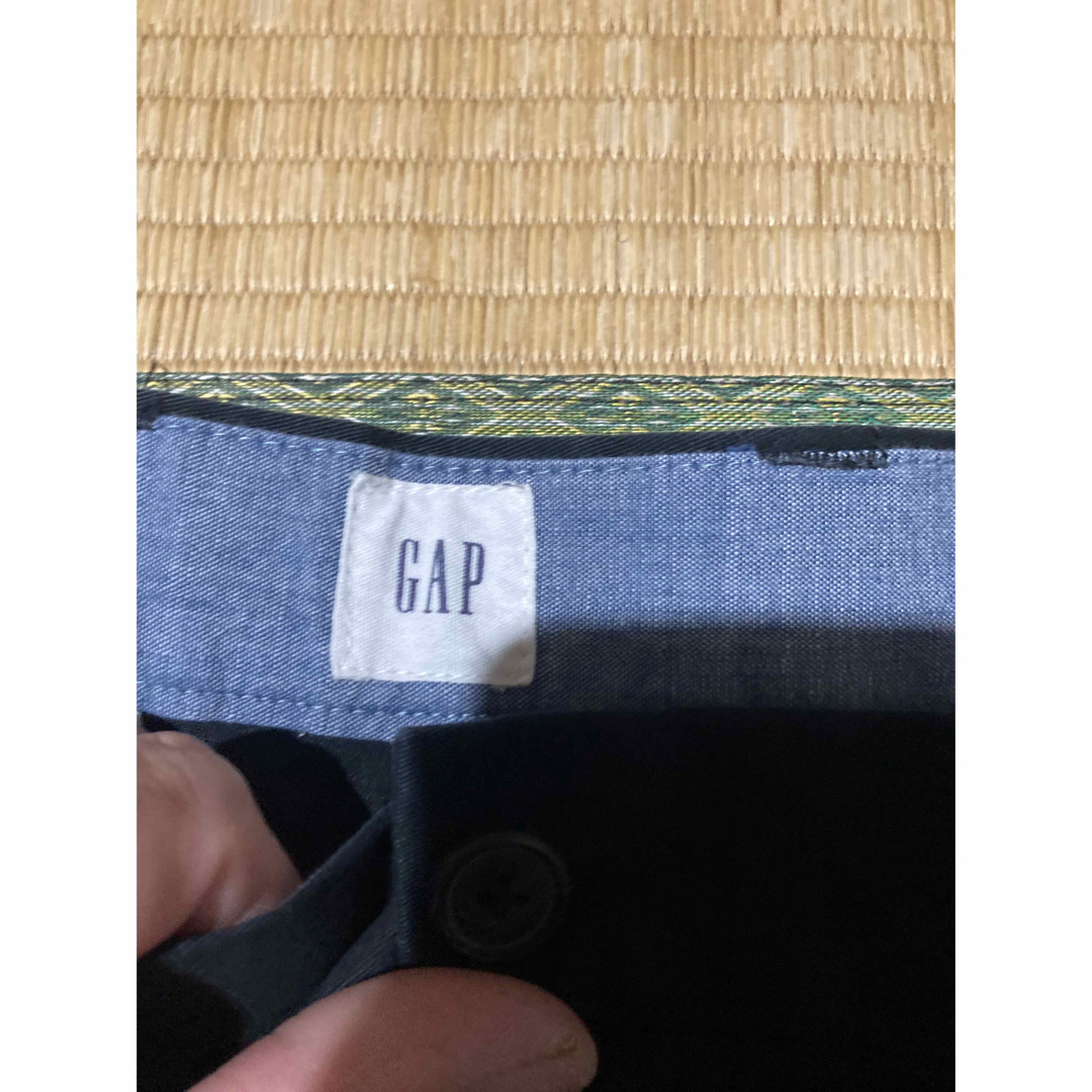 GAP(ギャップ)のgap スリムパンツ　36X32 ブラック　黒 メンズのパンツ(その他)の商品写真