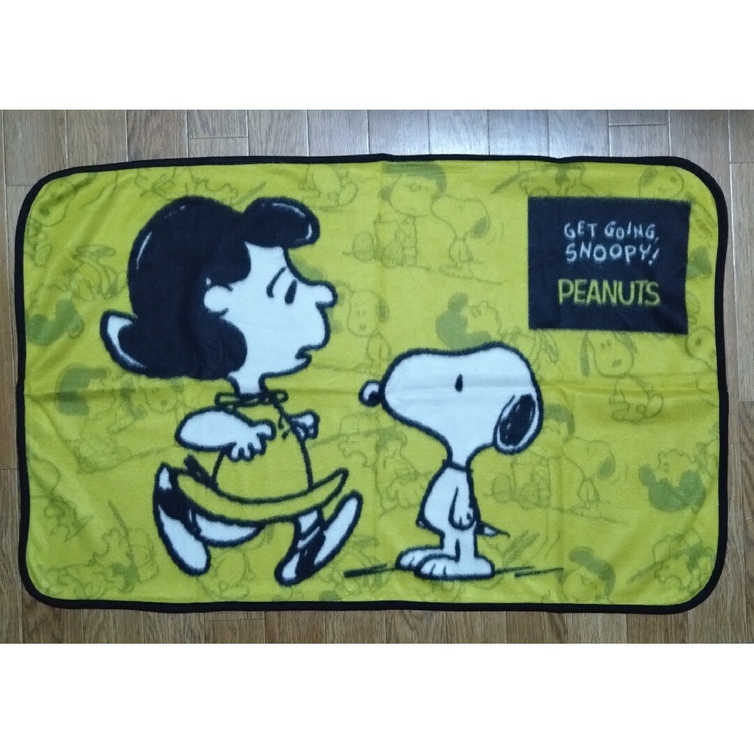 SNOOPY(スヌーピー)のスヌーピー　ブランケット キッズ/ベビー/マタニティのこども用ファッション小物(おくるみ/ブランケット)の商品写真