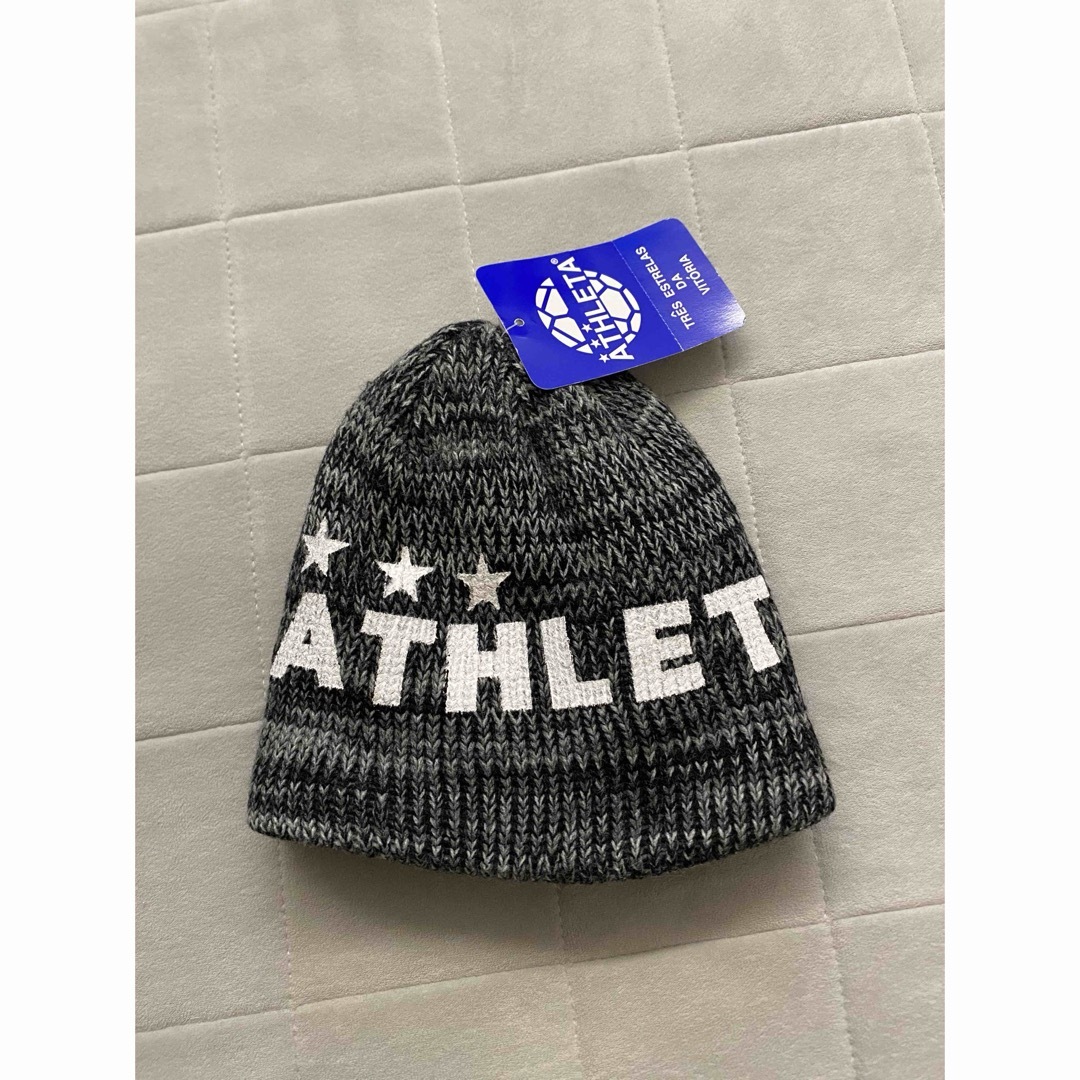 ATHLETA(アスレタ)のATHLETA  タグ付き未使用　ジュニアニット帽 スポーツ/アウトドアのサッカー/フットサル(ウェア)の商品写真