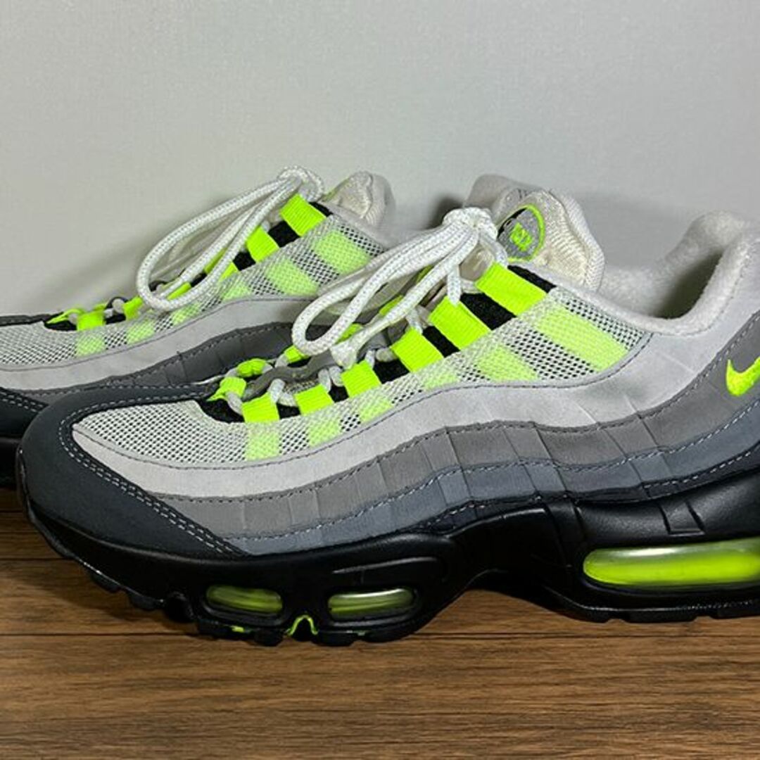 NIKE - 希少サイズ！NIKE AIR MAX 95 OG イエローグラデ 24.5cmの通販