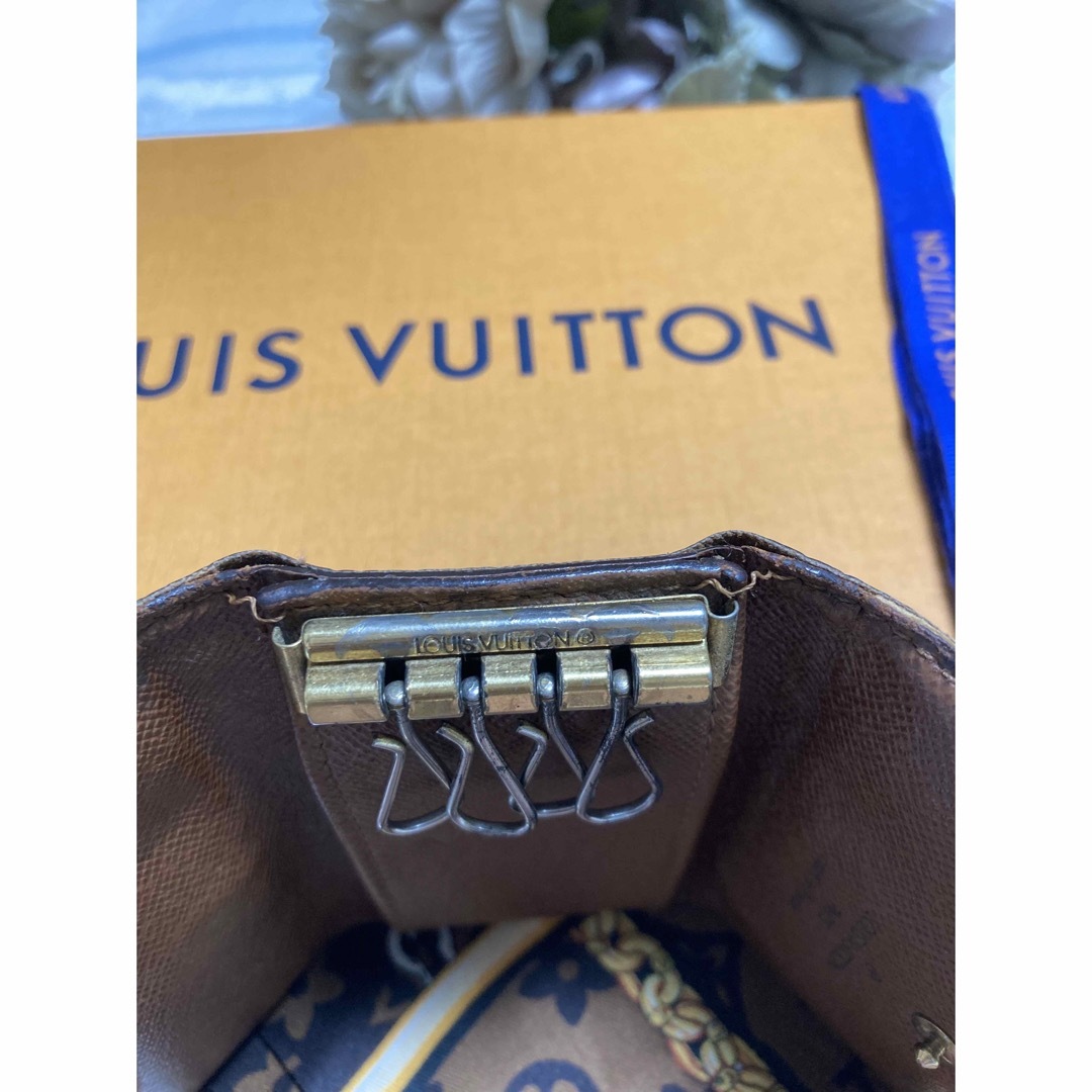 LOUIS VUITTON(ルイヴィトン)のLOUIS VUITTON ４連キーケース レディースのファッション小物(キーケース)の商品写真