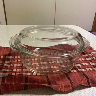 パイレックス(Pyrex)のiwaki(イワキ) 耐熱ガラス グラタン皿 キャセロール  1.5L(調理道具/製菓道具)