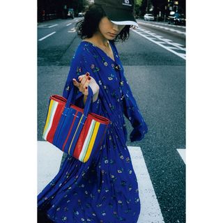 バレンシアガ(Balenciaga)のBALENCIAGA ストライプ バッグ(ショルダーバッグ)