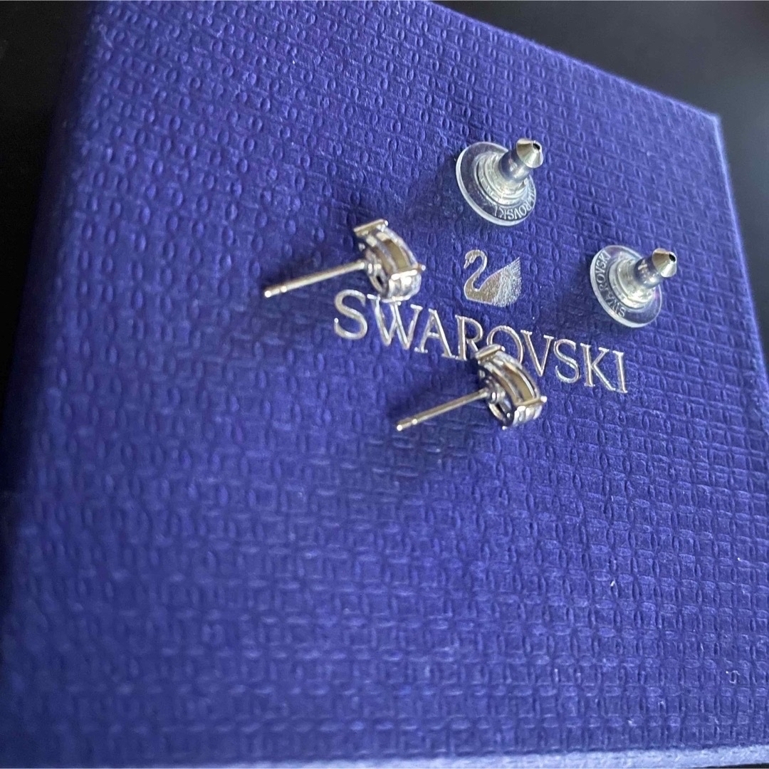 SWAROVSKI Attract スタッドピアス レディースのアクセサリー(ピアス)の商品写真