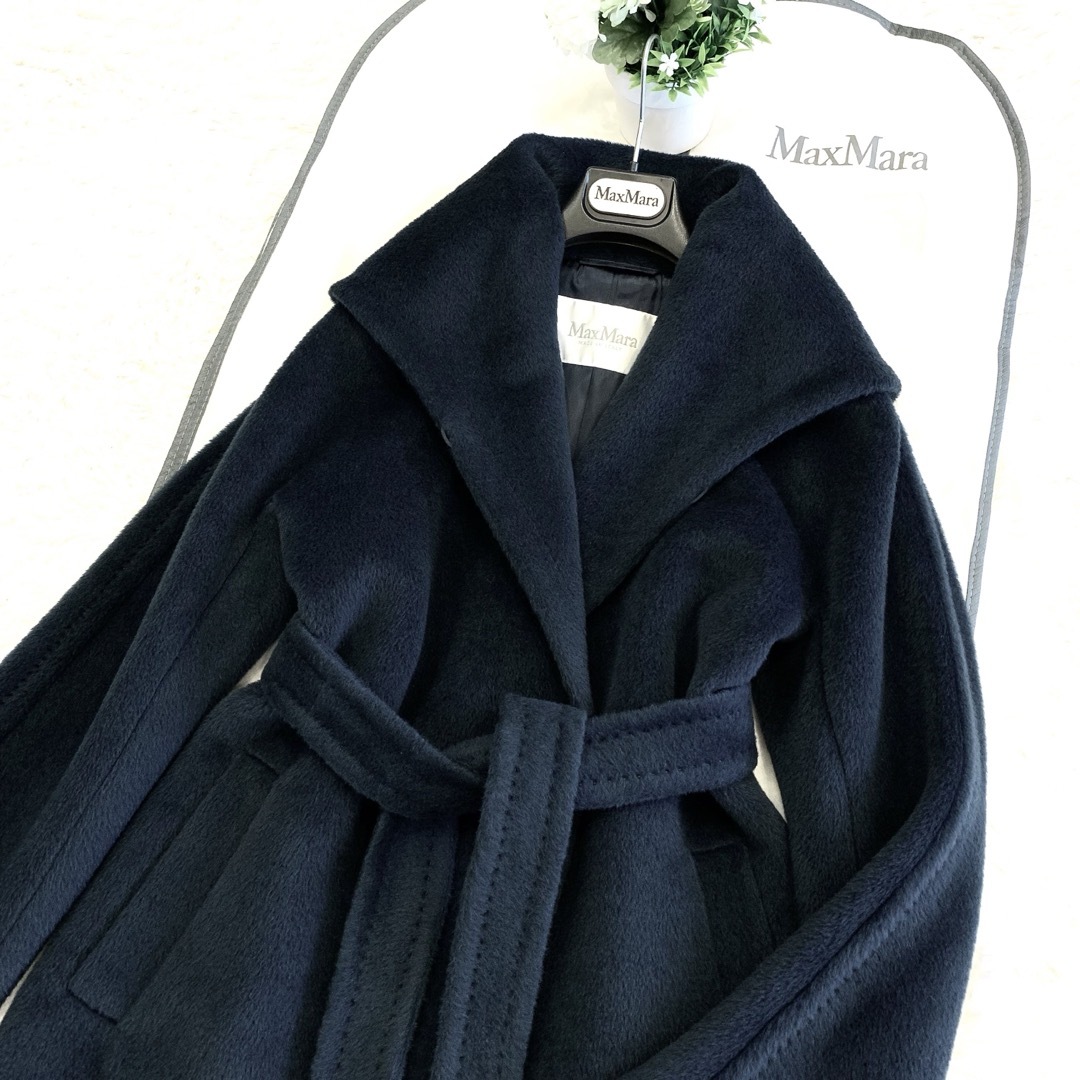 最高級 白タグ MaxMara マックスマーラ 襟リアルファー付き ウール 最高級 白タグ MaxMara マックスマーラ 襟リアルファー付き ウール
