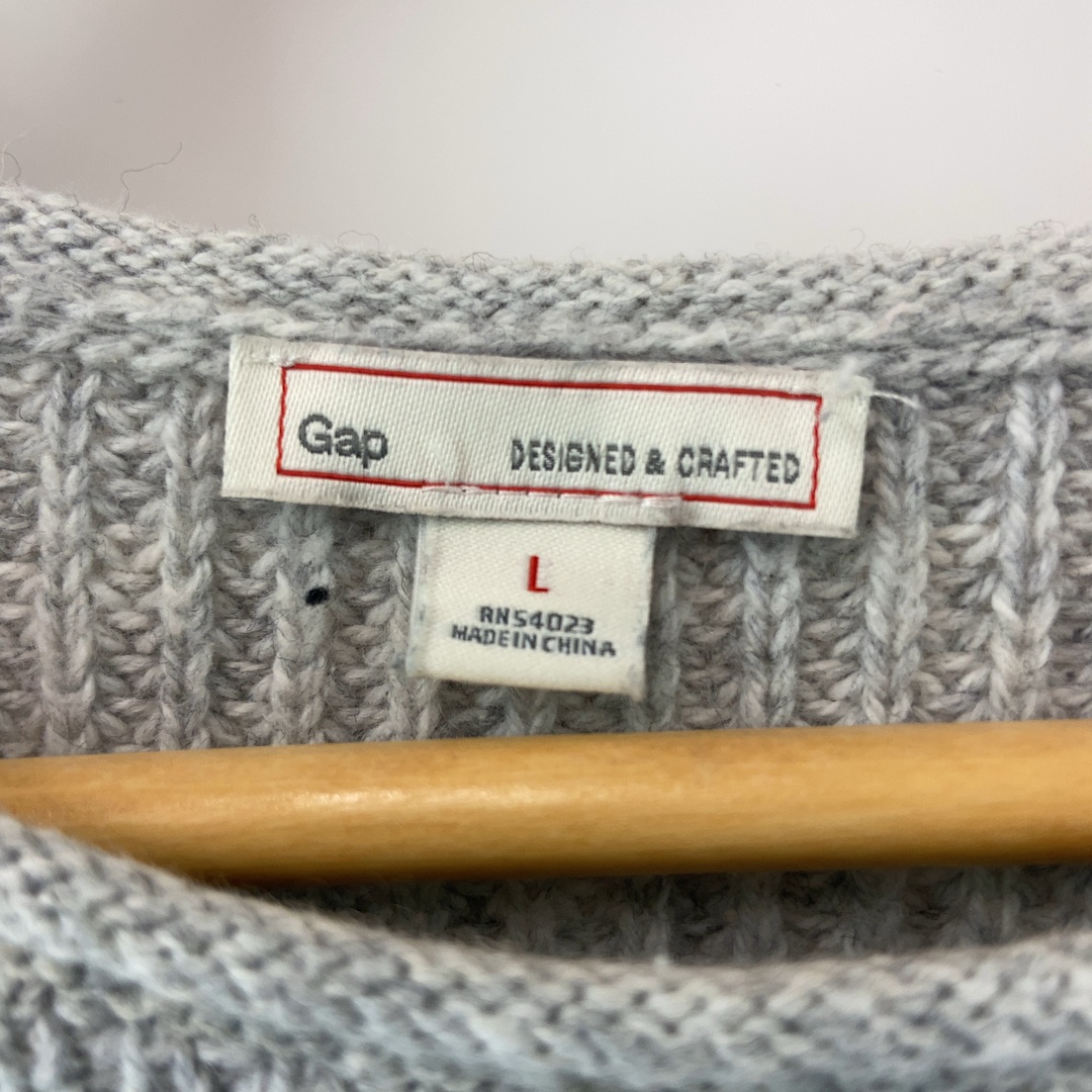 GAP(ギャップ)のGAP　ライトグレー　丸首　ラグランスリーブ　ウール混　 レディース　セーター メンズのトップス(ニット/セーター)の商品写真