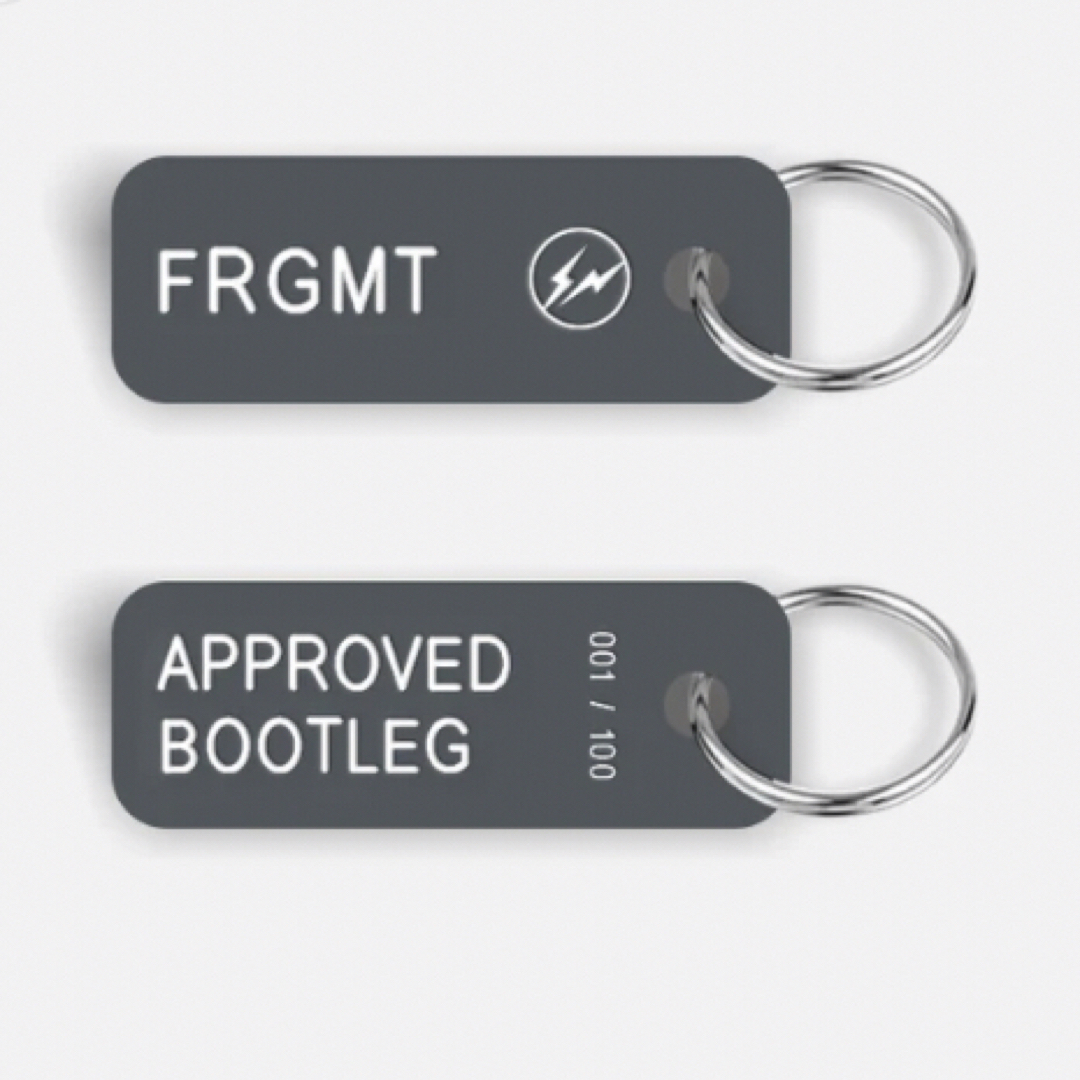 FRAGMENT(フラグメント)の[fragment] FRGMT Mini Keytag メンズのファッション小物(キーホルダー)の商品写真