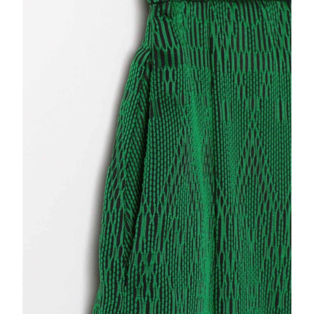 tiara(ティアラ)のTIARA レースジャガードスカート レディースのスカート(ひざ丈スカート)の商品写真