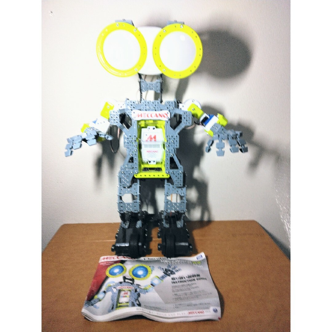 Takara Tomy(タカラトミー)のTAKARA TOMY タカラトミー MECCANO meets Omnibot エンタメ/ホビーのおもちゃ/ぬいぐるみ(鉄道模型)の商品写真