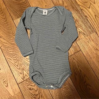 プチバトー(PETIT BATEAU)の☆新品未使用☆プチバトー　長袖ボディ　ロンパース　キッズベビー　肌着　インナー(ロンパース)