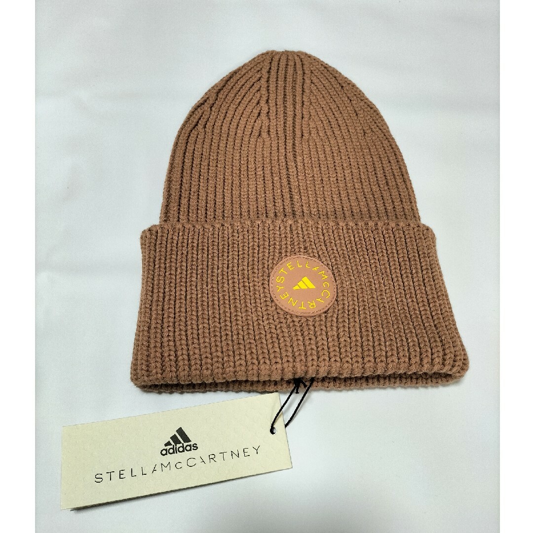 adidas by Stella McCartney(アディダスバイステラマッカートニー)の新品　アディダスバイステラマッカートニー  　ニット帽 BEANIE レディースの帽子(ニット帽/ビーニー)の商品写真