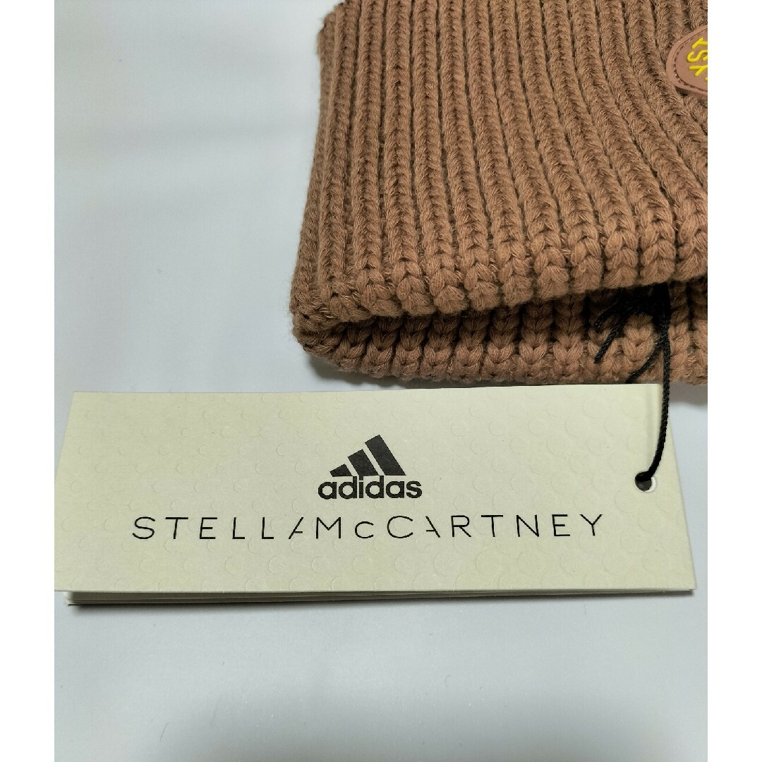 adidas by Stella McCartney(アディダスバイステラマッカートニー)の新品　アディダスバイステラマッカートニー  　ニット帽 BEANIE レディースの帽子(ニット帽/ビーニー)の商品写真