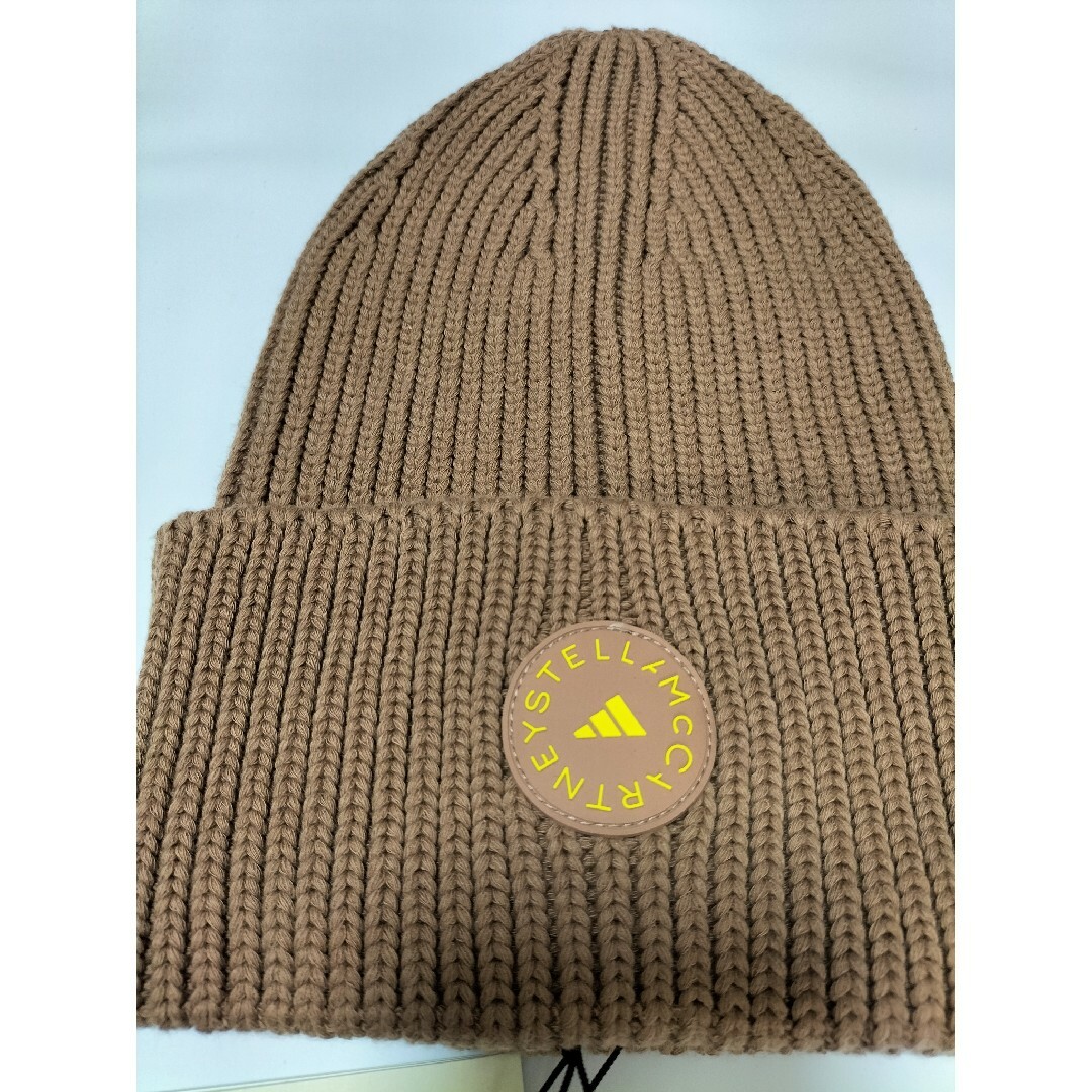 adidas by Stella McCartney(アディダスバイステラマッカートニー)の新品　アディダスバイステラマッカートニー  　ニット帽 BEANIE レディースの帽子(ニット帽/ビーニー)の商品写真