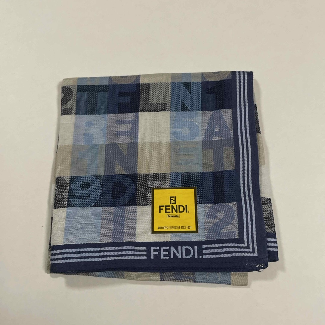FENDI(フェンディ)のFENDIハンカチブルー レディースのファッション小物(ハンカチ)の商品写真