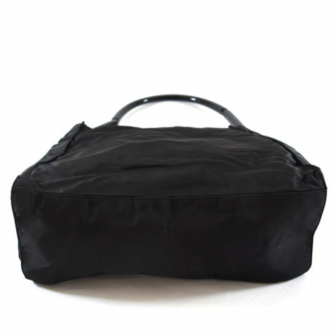 PRADA / プラダ  バッグ ナイロン 黒 ハンドバッグ プラスチックハンドル ブランド 中古  [0990011984] レディースのバッグ(ハンドバッグ)の商品写真