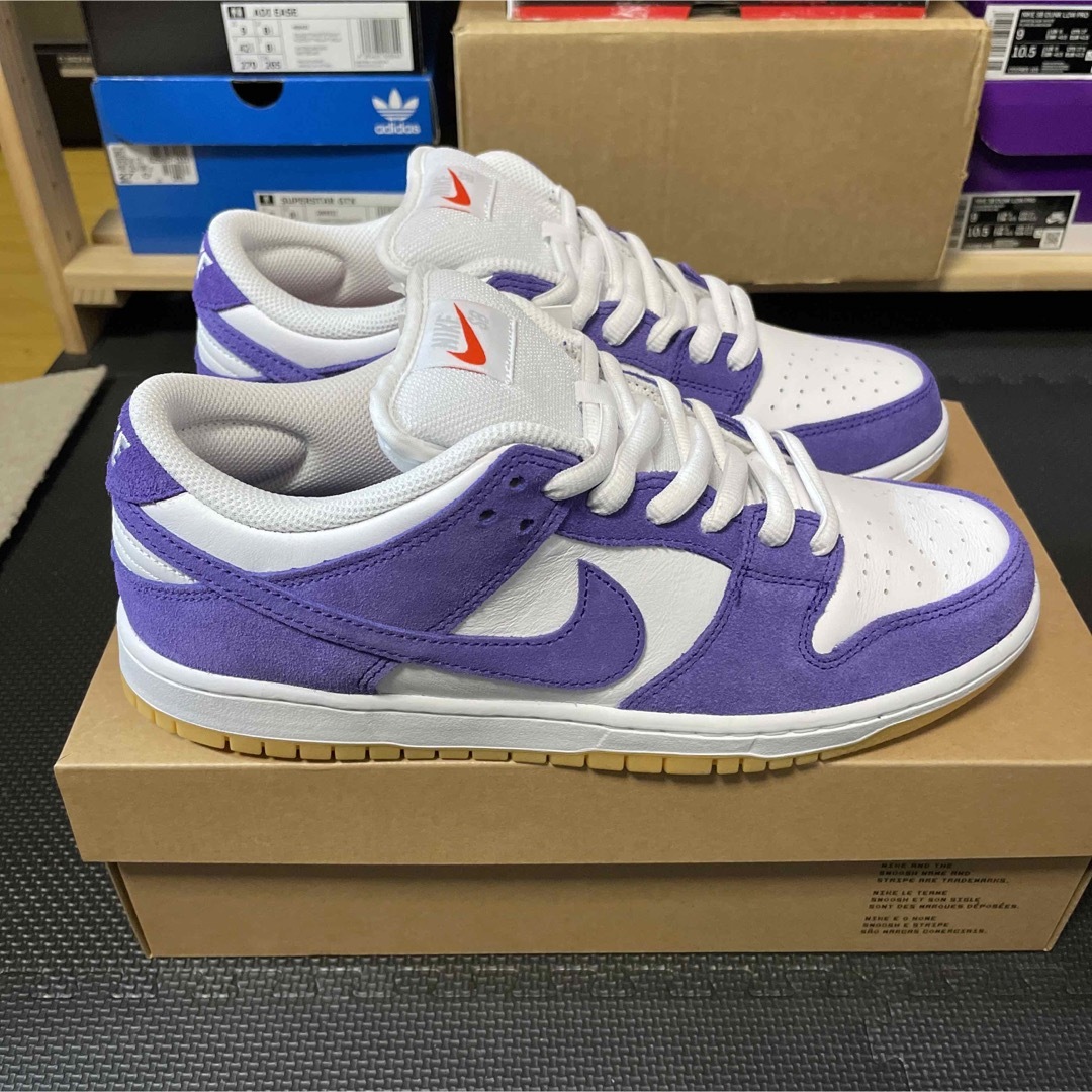 NIKE(ナイキ)のNike SB Dunk Low Pro  "Court Purple Gum" メンズの靴/シューズ(スニーカー)の商品写真