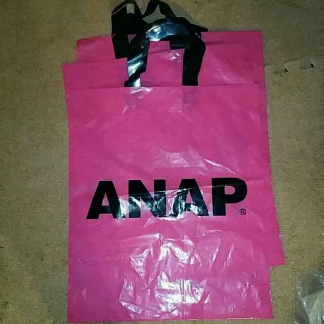 ANAP(アナップ)のANAP☆shop袋3点セット☆ レディースのバッグ(ショップ袋)の商品写真