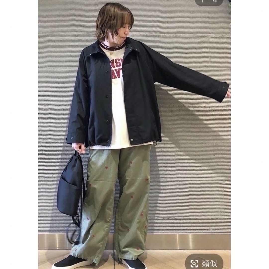 niko and...(ニコアンド)のniko and   MODE NORM COREスターエンブロストレートパンツ レディースのパンツ(カジュアルパンツ)の商品写真