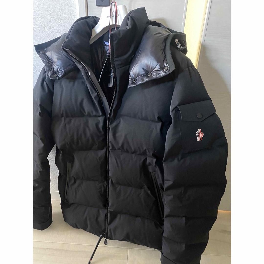 MONCLER - 付属品完備！MONCLER モンジュテック 黒 ダウンジャケットの