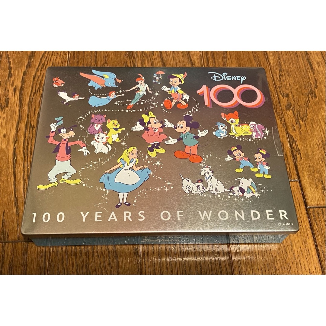 Disney(ディズニー)の100 YEARS OF WONDER 空き缶 エンタメ/ホビーのおもちゃ/ぬいぐるみ(キャラクターグッズ)の商品写真