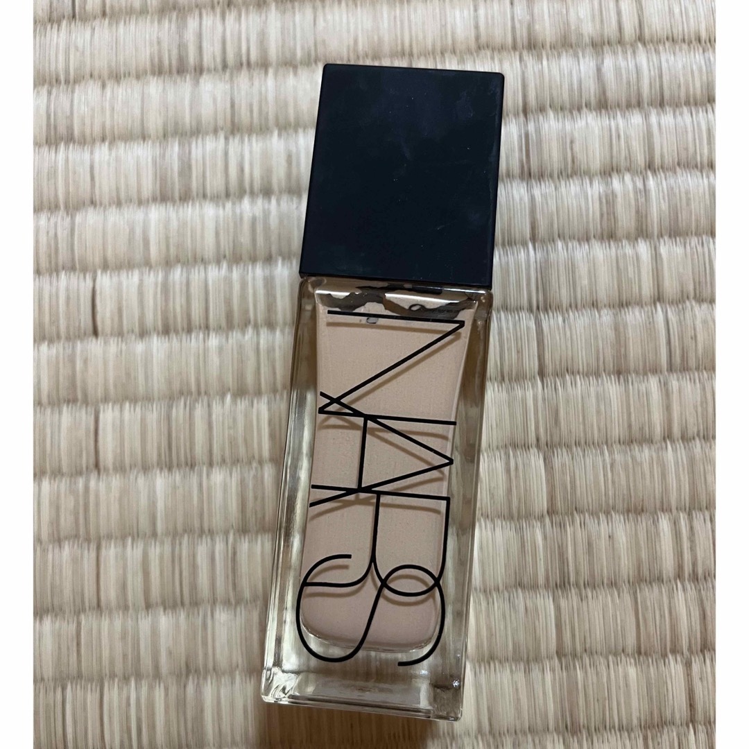 NARS(ナーズ)のNARS ティンティッドグローブースター コスメ/美容のベースメイク/化粧品(フェイスカラー)の商品写真