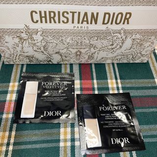 クリスチャンディオール(Christian Dior)のFOREVER VELVET VEIL(ファンデーション)