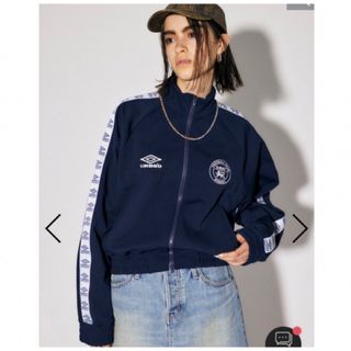 マウジー(moussy)のMOUSSY UMBRO JERSEY トップス♡ネイビー(その他)