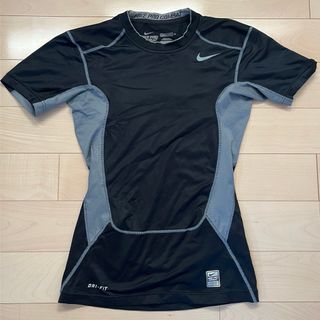 ナイキ(NIKE)のNIKE トレーニングTシャツ　Mサイズ(Tシャツ(半袖/袖なし))