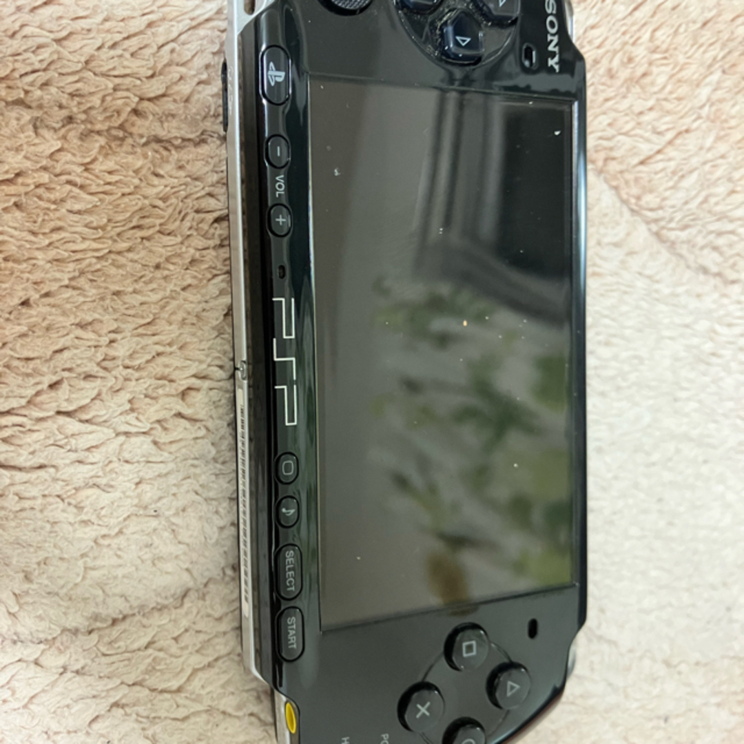 PlayStation Portable(プレイステーションポータブル)のPSP本体 エンタメ/ホビーのゲームソフト/ゲーム機本体(携帯用ゲーム機本体)の商品写真