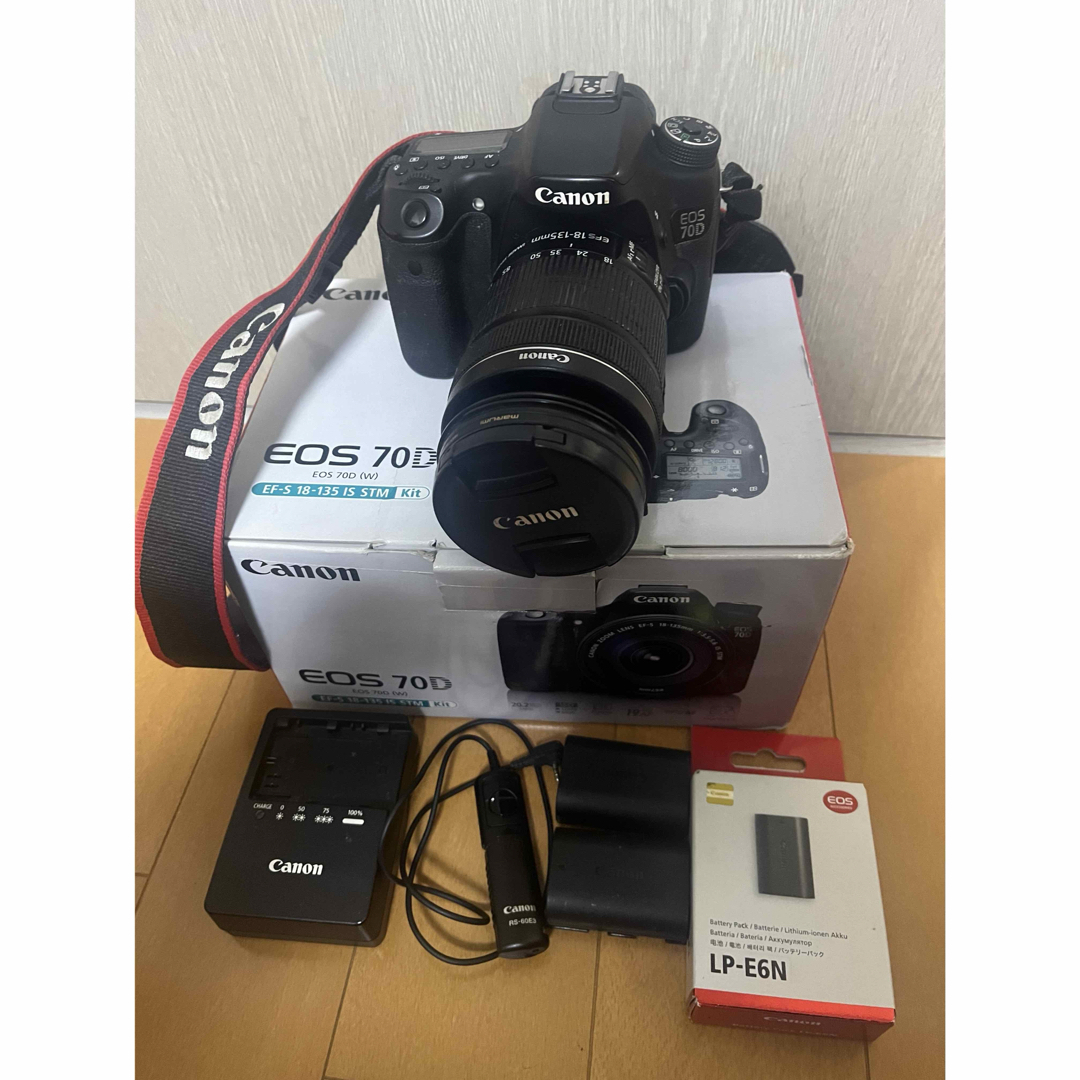 Canon キャノン　eos 70d レンズキット　デジタル一眼レフ128000ISO拡張感度