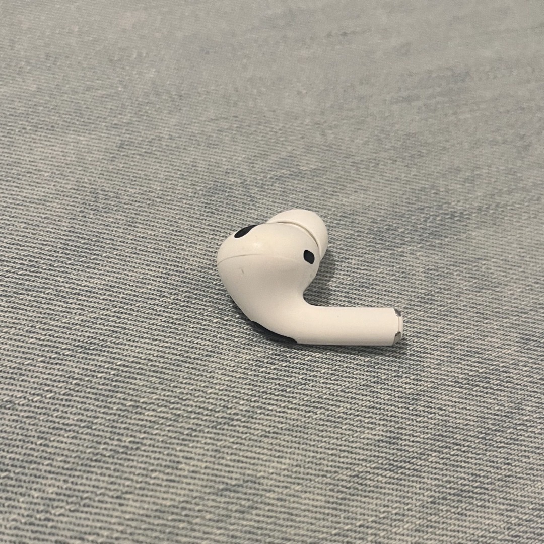 有ワイヤレス機能APPLE  AirPods Pro 片耳　充電器付き