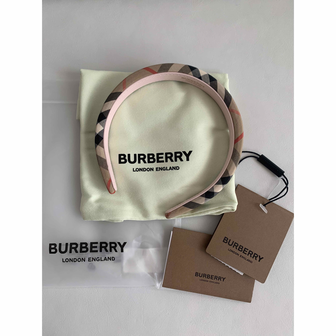 BURBERRY(バーバリー)の大人もOK♪ Burberry キッズ チェック カチューシャ レディースのヘアアクセサリー(カチューシャ)の商品写真