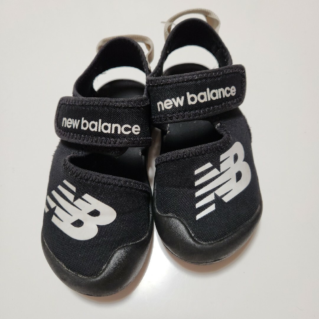 new balance　水陸両用サンダル　キッズ16.0センチ キッズ/ベビー/マタニティのキッズ靴/シューズ(15cm~)(サンダル)の商品写真