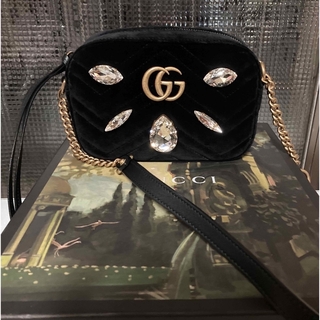 グッチ(Gucci)のGUCCIビジュー付きベロアショルダーバッグおまけ付き(ショルダーバッグ)