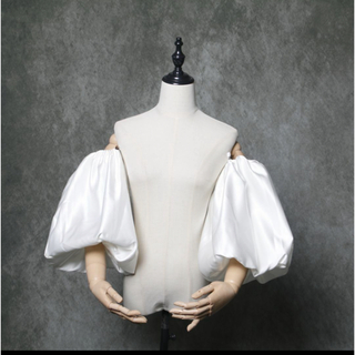 サテンパフスリーブ 取り外し袖 付け袖 オフホワイトパフスリーブ ウェディング(ウェディングドレス)