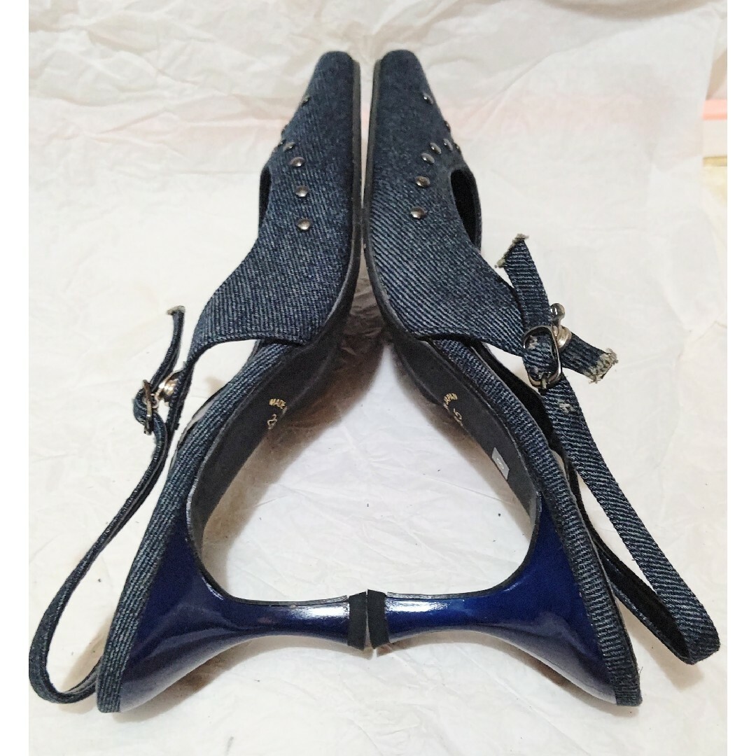デニム×スタッズ バックストラップパンプスサンダル 23.5cm5.5ヒール レディースの靴/シューズ(ハイヒール/パンプス)の商品写真
