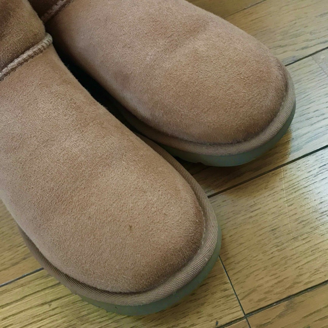 UGG(アグ)のUGG  W BAILEY  BUTTON 　チェスナット　23cm レディースの靴/シューズ(ブーツ)の商品写真