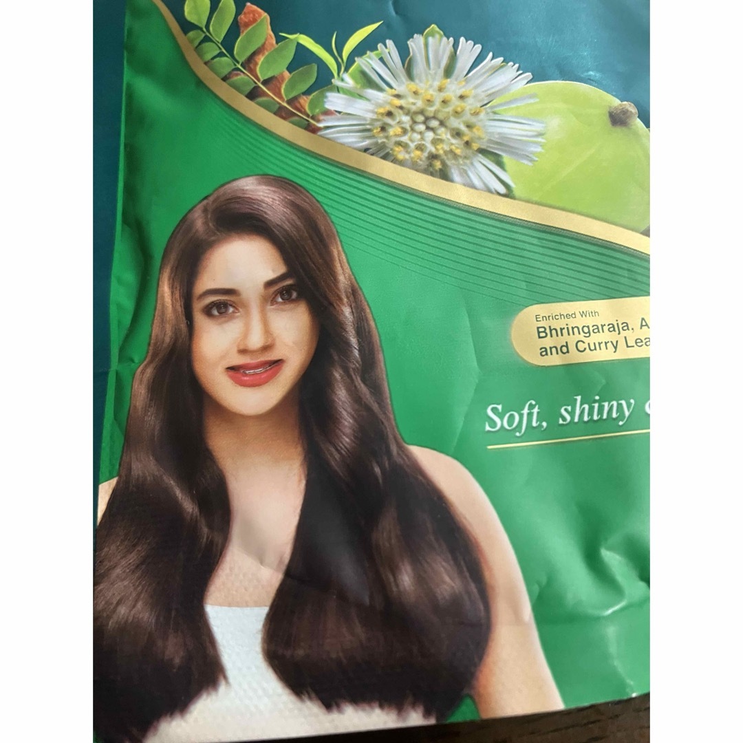 ヘナHimalaya Natural Shine ナチュラルシャイン　5包 コスメ/美容のヘアケア/スタイリング(カラーリング剤)の商品写真