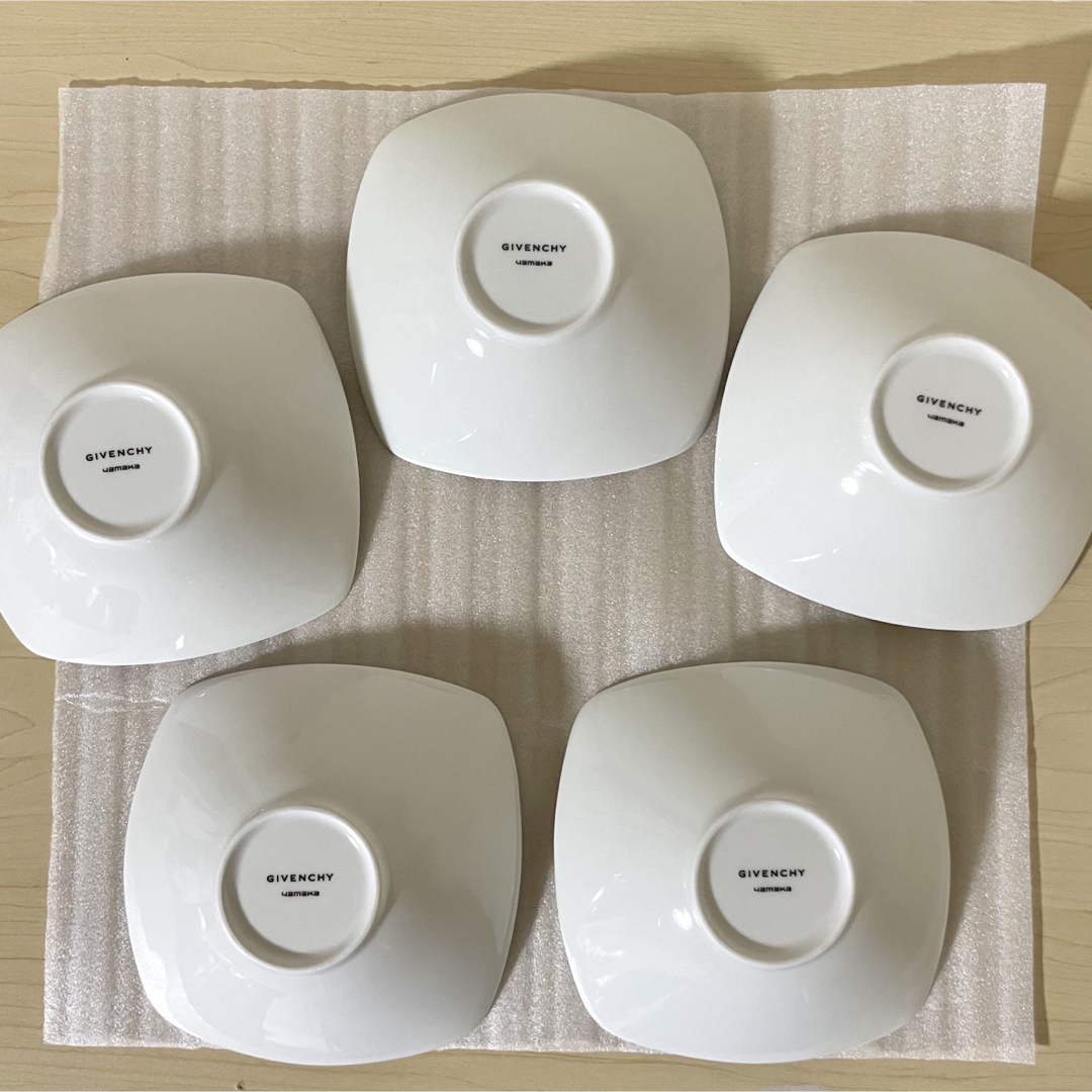 GIVENCHY - 《未使用》ジバンシー 食器 まとめ売り 小皿 小鉢 深 GIVENCHY - 《未使用》ジバンシー 食器 まとめ売り 小皿 小鉢 深