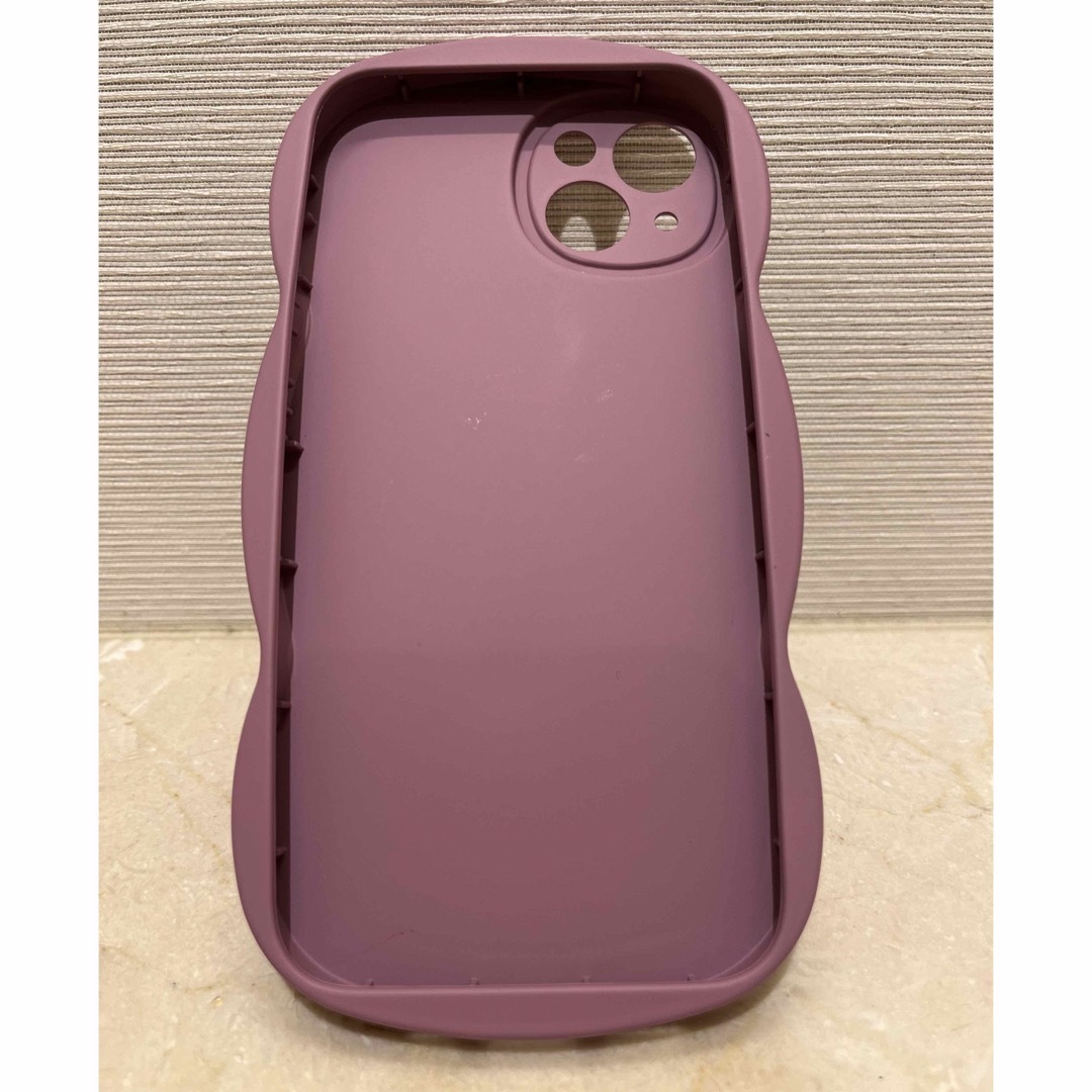 新品 iPhone 13 ケース パープル 紫 うねうね ウェーブ 波型 スマホ/家電/カメラのスマホアクセサリー(iPhoneケース)の商品写真