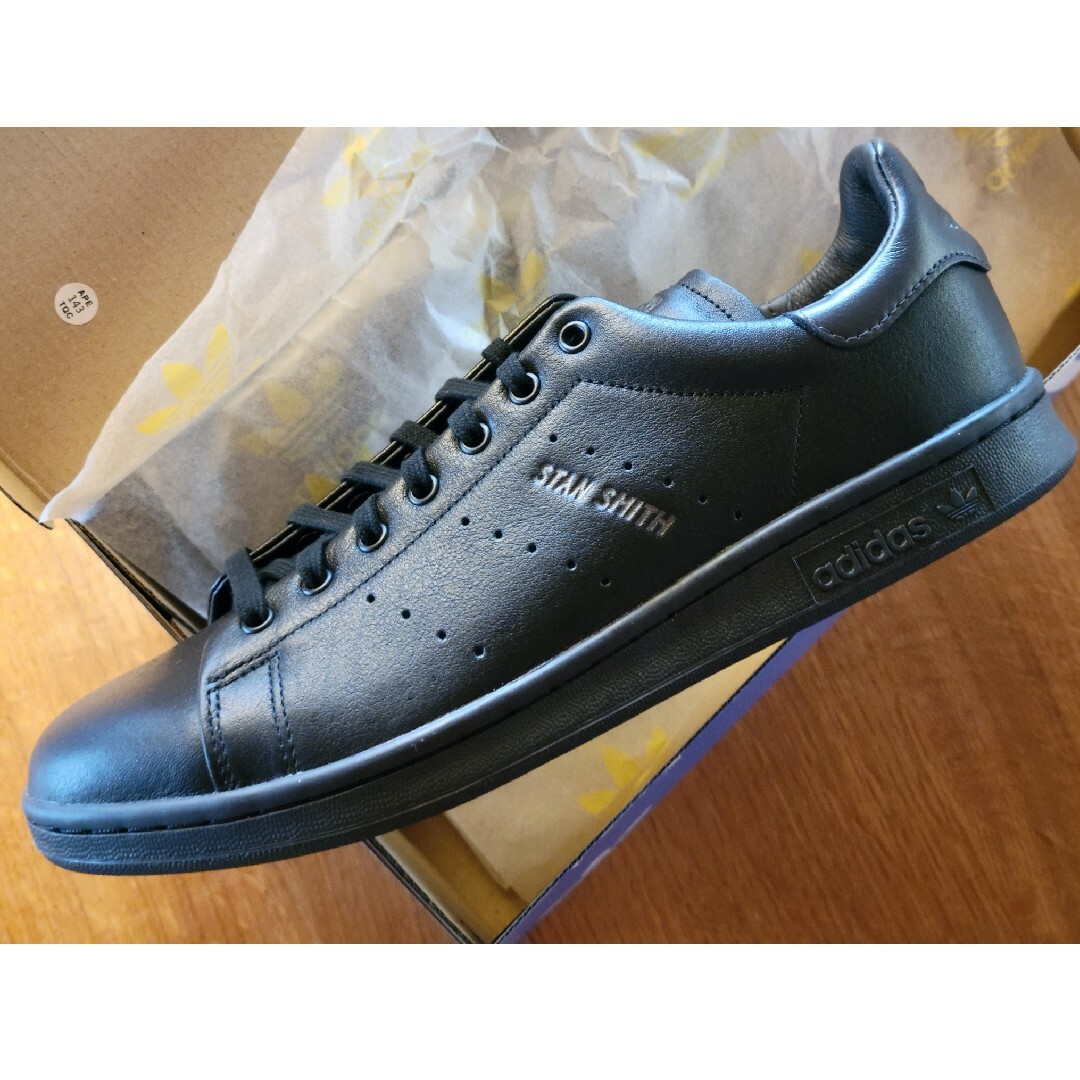 adidas(アディダス)の初期ロット スタンスミス ラックス STAN SMITH LUX 27 ブラック メンズの靴/シューズ(スニーカー)の商品写真