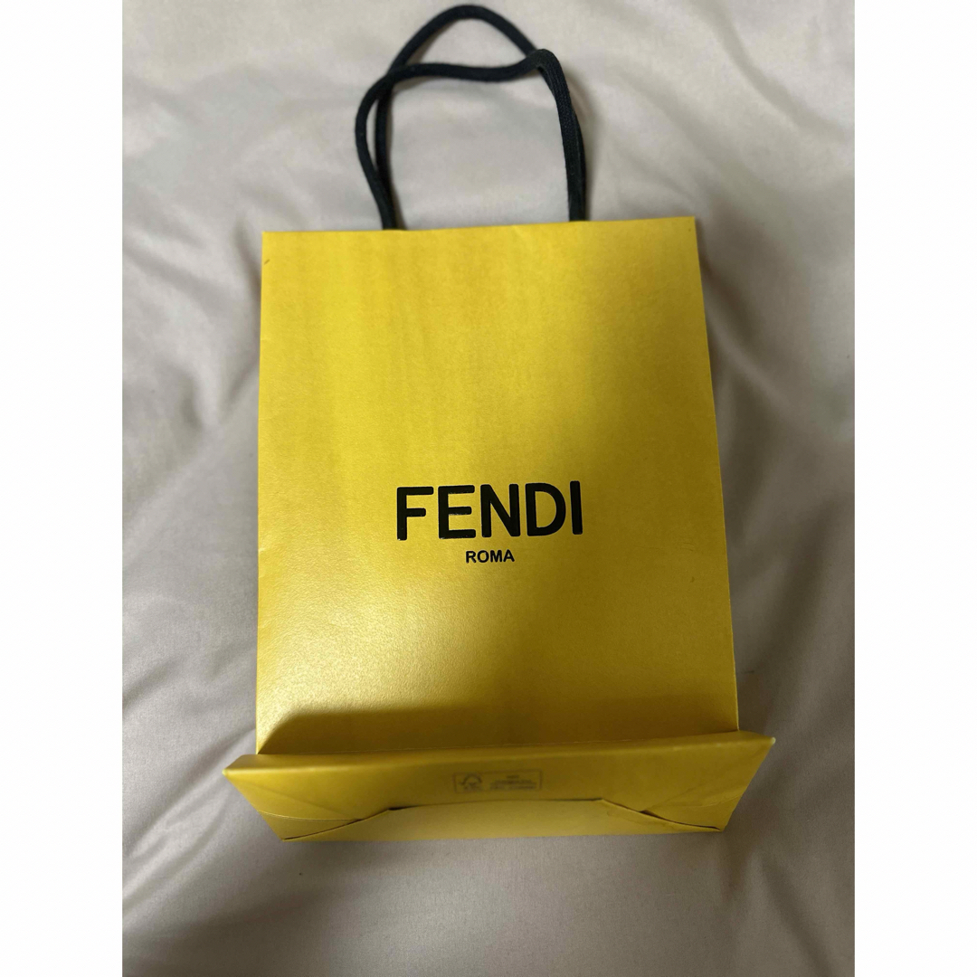 FENDI(フェンディ)のFENDI ショッパー ショップ袋 訳あり リボン付き レディースのバッグ(ショップ袋)の商品写真