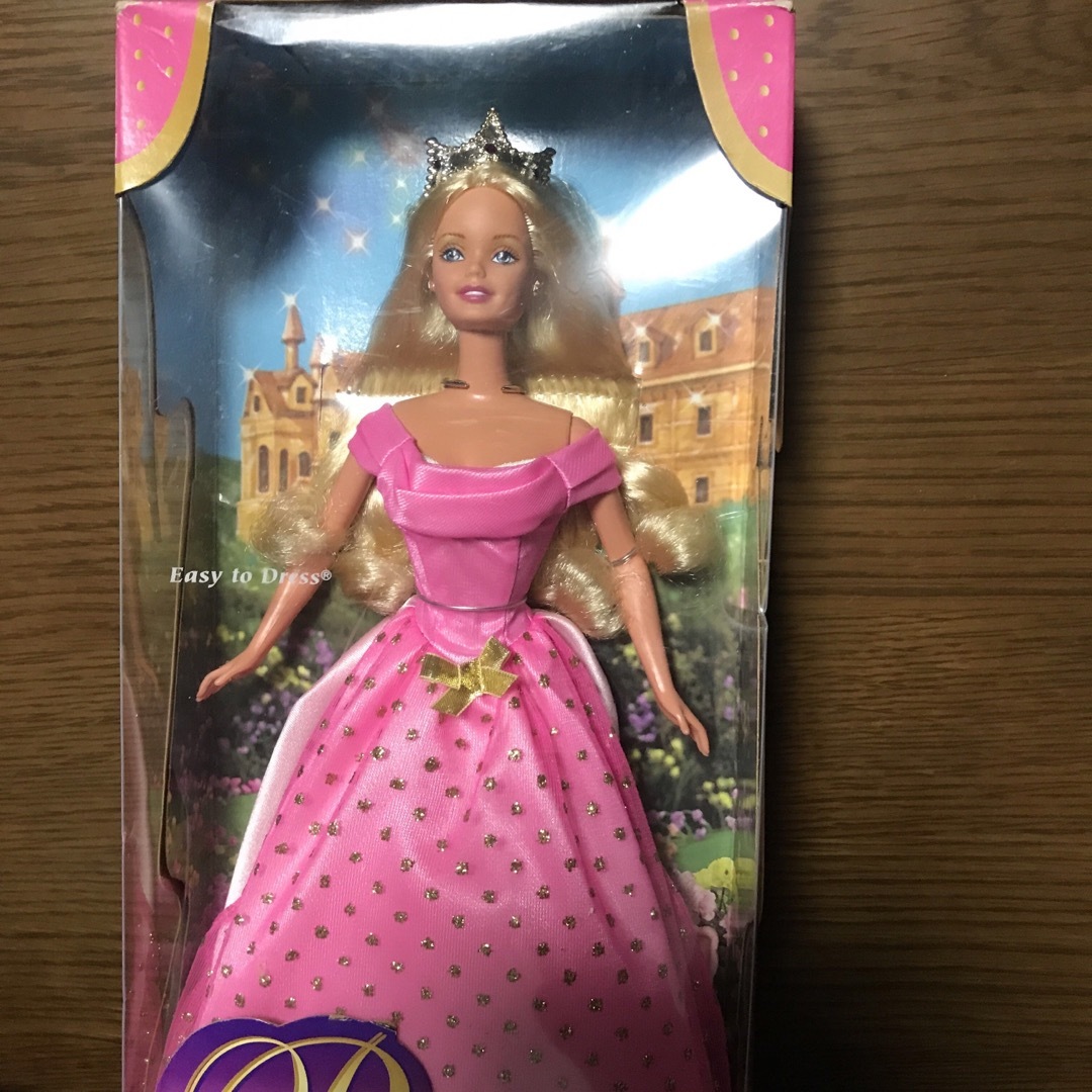 バービー人形　本体　マテル　プリンセスバービー　Princess Barbieキャラクターグッズ